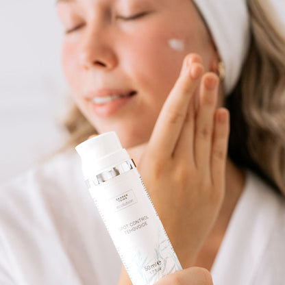 Spot Control Intensivkräm mot finnar - Parabenfri 50ml