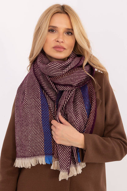 Shawl model 206037 AT 