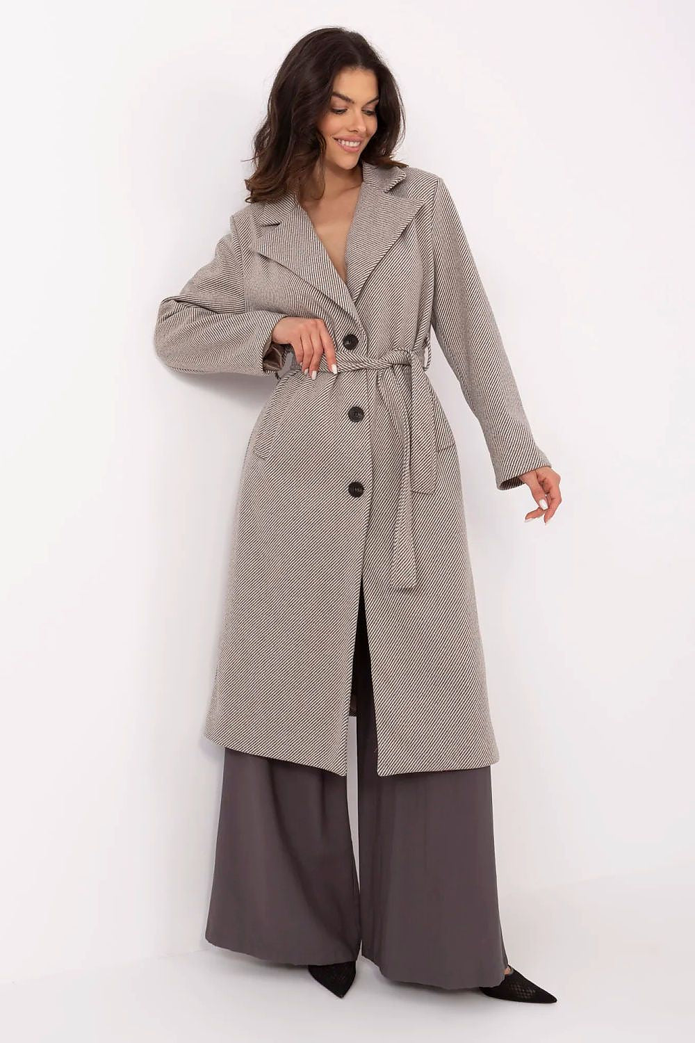  Coat model 211304 Italy Moda 
