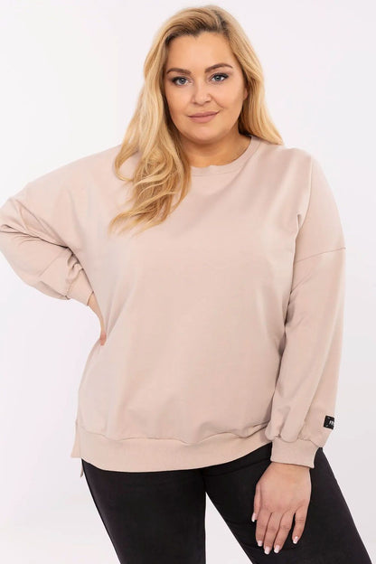  Plus size sweatshirt model 211731 Relevance 