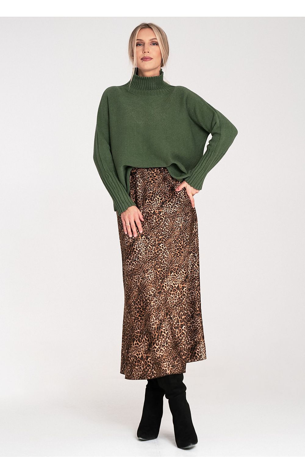  Turtleneck model 218179 Figl 